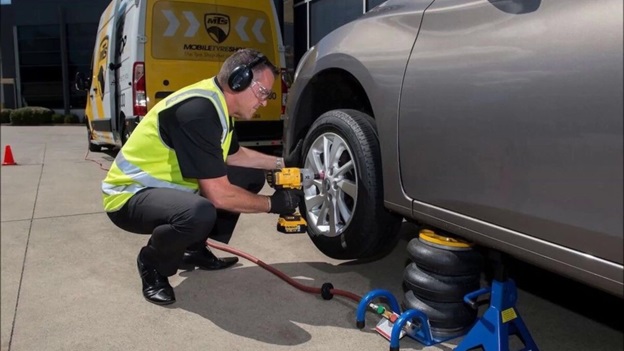 Mobile Tire Repair Service: How does it Work?