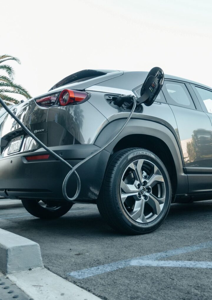 Hybrid SUVs 1000km Range: Best New Models Arriving Soon