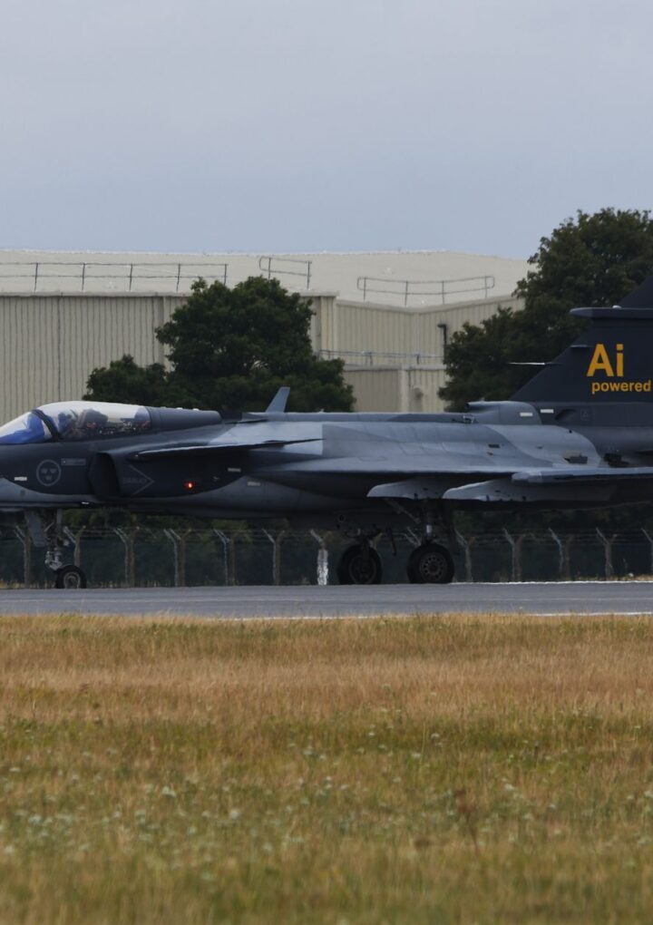 AI-piloted fighter aircraft: The Smart Prototype You Need